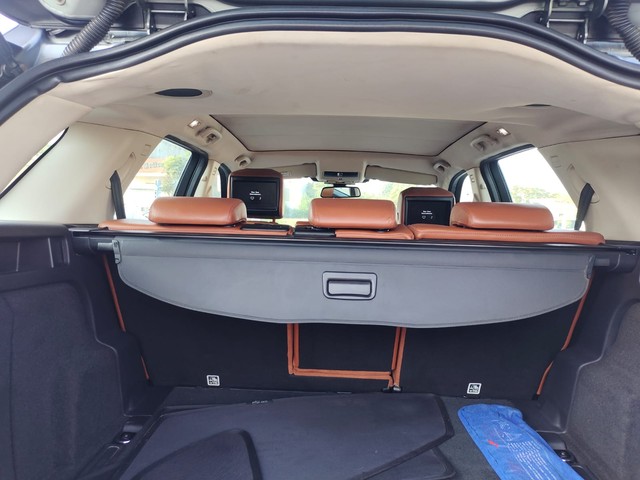 Second-hand 2016 Land Rover Discovery Sport SD4 HSE Luxury for sale in Ludhiana-5