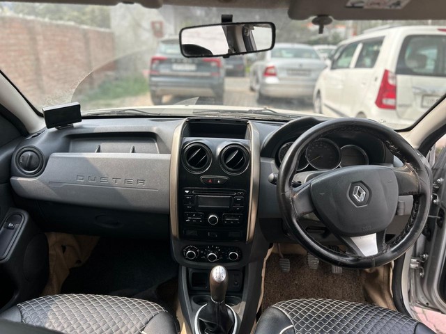 Second-hand 2016 Renault Duster RXZ AWD for sale in Lucknow-7