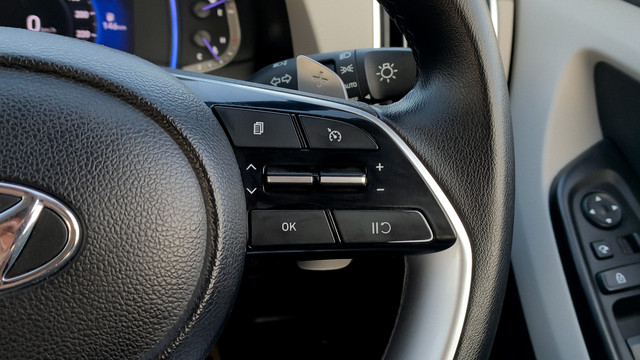 Second-hand 2023 Hyundai Creta SX Opt IVT BSVI for sale in New Delhi-14