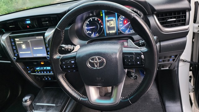 Second-hand 2021 Toyota Fortuner 4X2 Diesel BSVI for sale in Ludhiana-17