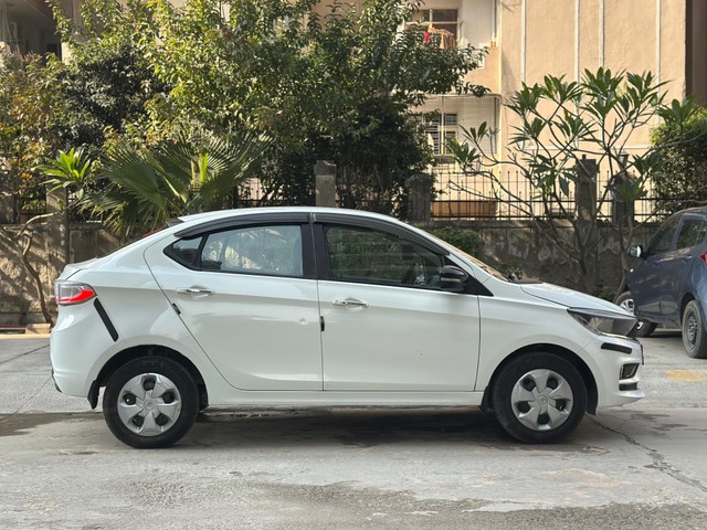 Second-hand 2022 Tata Tigor XZ CNG BSVI for sale in Ghaziabad-1