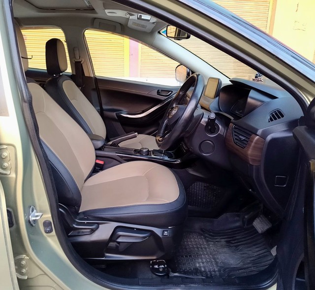 Second-hand 2022 Tata Nexon XZA Plus Kaziranga Edition AMT for sale in Faridabad-12