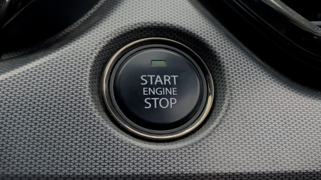 Second-hand 2022 Tata Harrier XTA Plus AT BSVI for sale in New Delhi-14