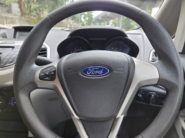Second-hand 2014 Ford Ecosport 1.5 Ti VCT AT Titanium for sale in Mumbai-17