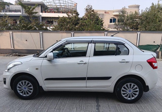 Second-hand 2014 Maruti Swift LDI BSIV for sale in Indore-3
