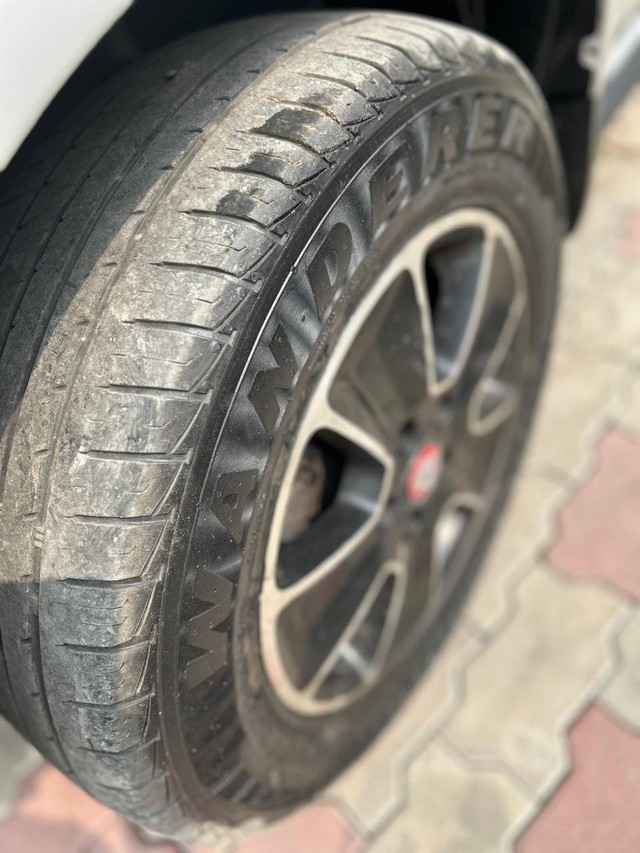 Second-hand 2016 Renault Duster RXZ AWD for sale in Lucknow-12