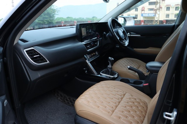 Second-hand 2023 Kia Seltos HTX Plus Diesel for sale in Ajmer-7