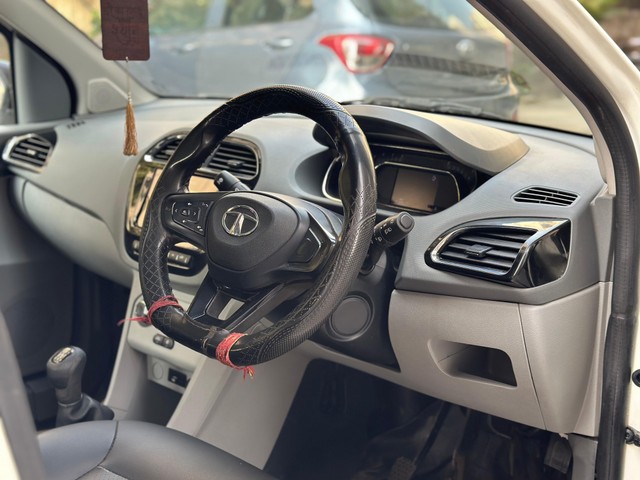 Second-hand 2022 Tata Tigor XZ CNG BSVI for sale in Ghaziabad-14