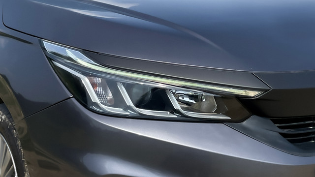 Second-hand 2021 Honda City V MT for sale in New Delhi-25