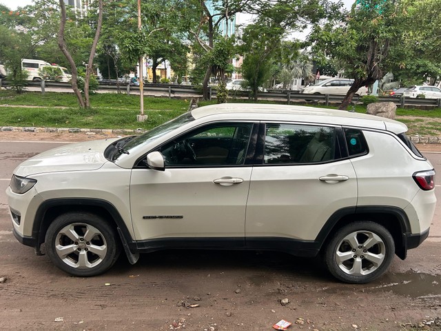 Second-hand 2017 Jeep Compass 2.0 Longitude BSIV for sale in Lucknow-2