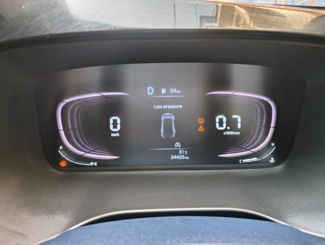 Kia Carens Luxury Plus Diesel AT BSVI Second-hand 2023 Kia Carens Luxury Plus Diesel AT BSVI for sale in Chennai-18