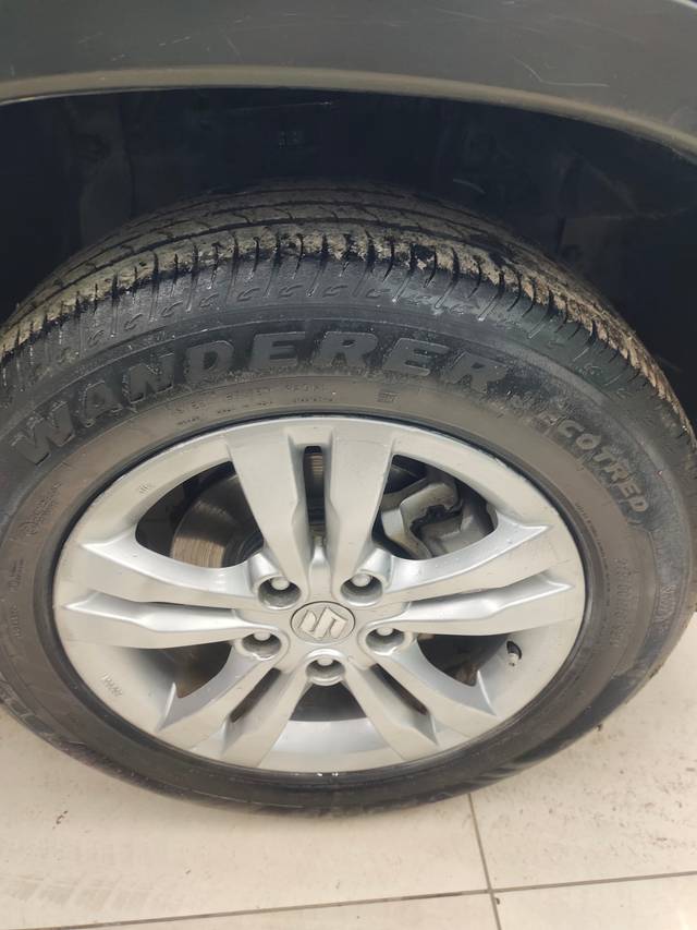 https://images10.gaadi.com/usedcar_image/TP1A.220624.014/original/527e4335-8820-47e2-a448-59c617c46f3a.jpg?imwidth=6402