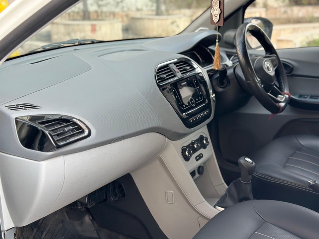 Second-hand 2022 Tata Tigor XZ CNG BSVI for sale in Ghaziabad-9