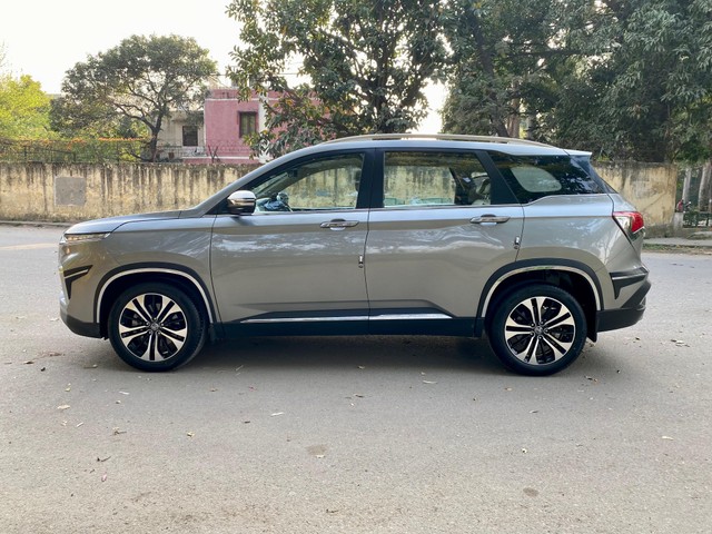 Second-hand 2021 MG Hector Sharp DCT for sale in New Delhi-3