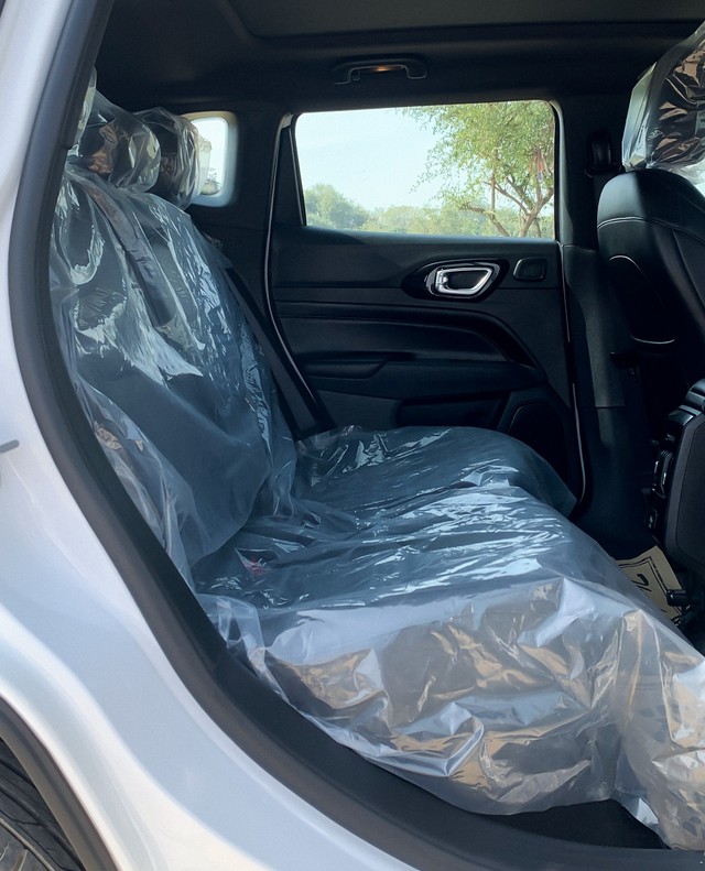 Second-hand 2024 Jeep Compass 2.0 Model S Opt 4x4 AT for sale in New Delhi-6