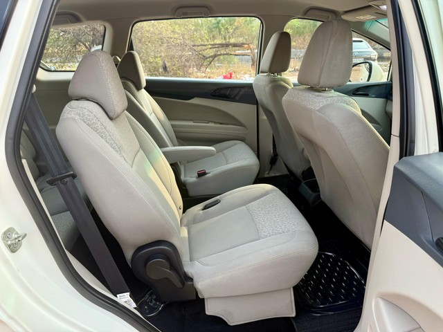 Second-hand 2019 Mahindra Marazzo M4 for sale in New Delhi-11