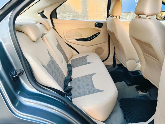 Second-hand 2017 Ford Aspire 1.2 Ti-VCT Ambiente for sale in Thane-9