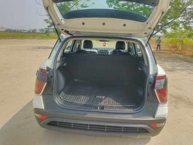 Second-hand 2022 Hyundai Creta E Diesel BSVI for sale in Ludhiana-7