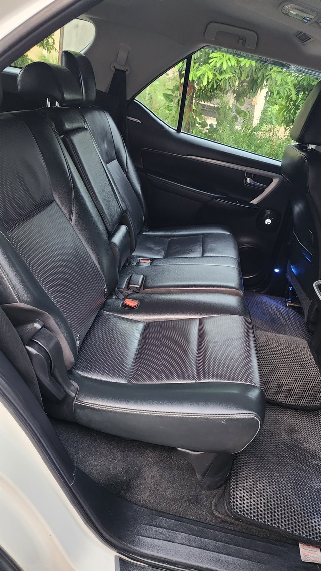 Second-hand 2021 Toyota Fortuner 4X2 Diesel BSVI for sale in Ludhiana-12