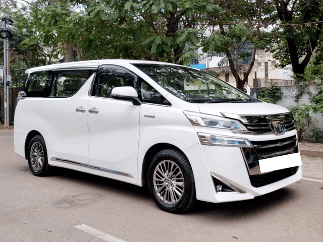 Second-hand 2022 Toyota Vellfire Executive Lounge BSVI for sale in Chennai-6