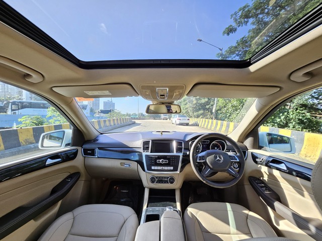 Second-hand 2014 Mercedes-Benz M-Class ML 250 CDI for sale in Mumbai-14