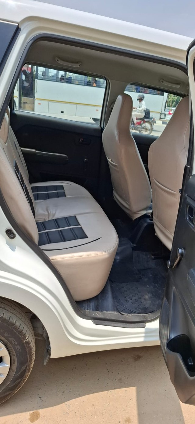Second-hand 2021 Maruti Wagon R CNG LXI for sale in Varanasi-10