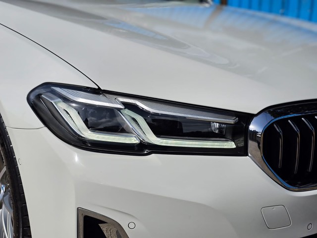 Second-hand 2022 BMW 5 Series 520d Luxury Line for sale in Mumbai-7