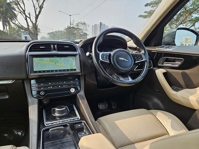 Second-hand 2019 Jaguar F-Pace Prestige 2.0 AWD for sale in Mumbai-8