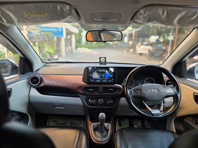 Second-hand 2022 Hyundai Aura S CNG for sale in New Delhi-9
