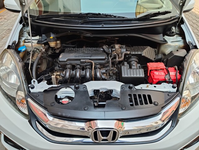 Second-hand 2018 Honda Amaze V Petrol BSIV for sale in Chennai-4
