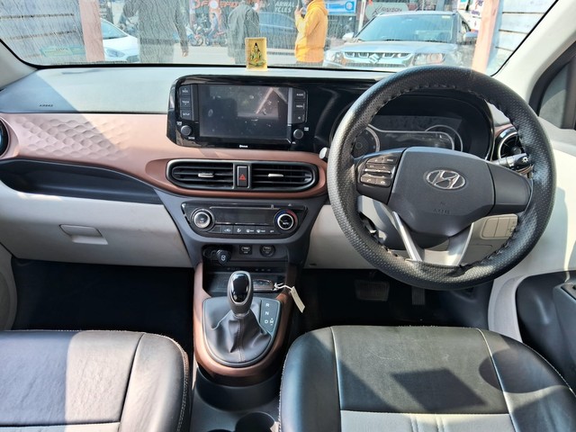 Second-hand 2022 Hyundai Aura SX Plus AMT for sale in Lucknow-5