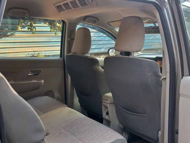 Second-hand 2022 Maruti Ertiga ZXI CNG for sale in New Delhi-11