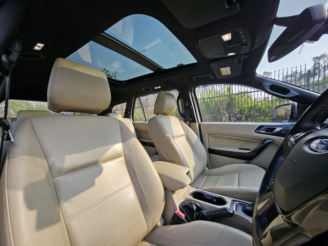 Second-hand 2019 Ford Endeavour 2.2 Titanium AT 4X2 for sale in Mumbai-5