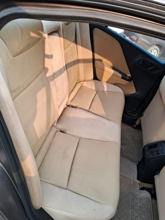 Second-hand 2015 Honda City i DTEC E for sale in Lucknow-4