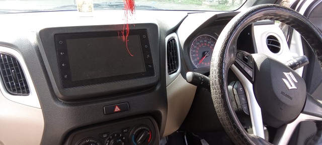 Second-hand 2019 Maruti Wagon R ZXI 1.2 for sale in Noida-12