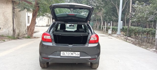 Second-hand 2018 Maruti Baleno 1.2 Delta for sale in Noida-12