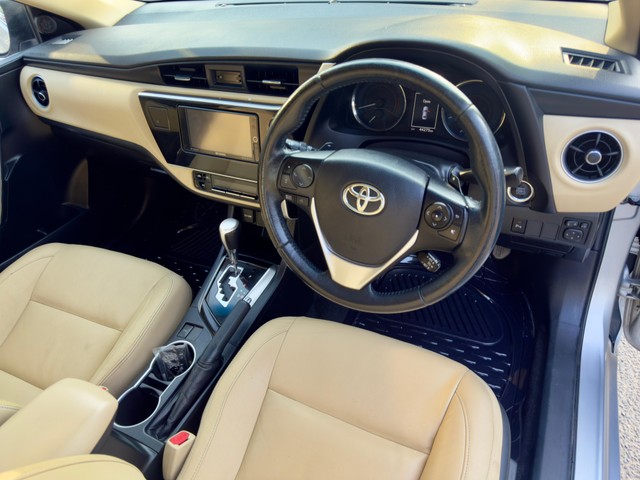Second-hand 2018 Toyota Corolla Altis 1.8 VL CVT for sale in New Delhi-10