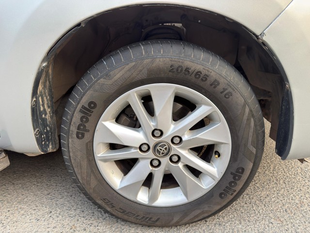 Second-hand 2017 Toyota Innova Crysta 2.4 VX MT BSIV for sale in New Delhi-7