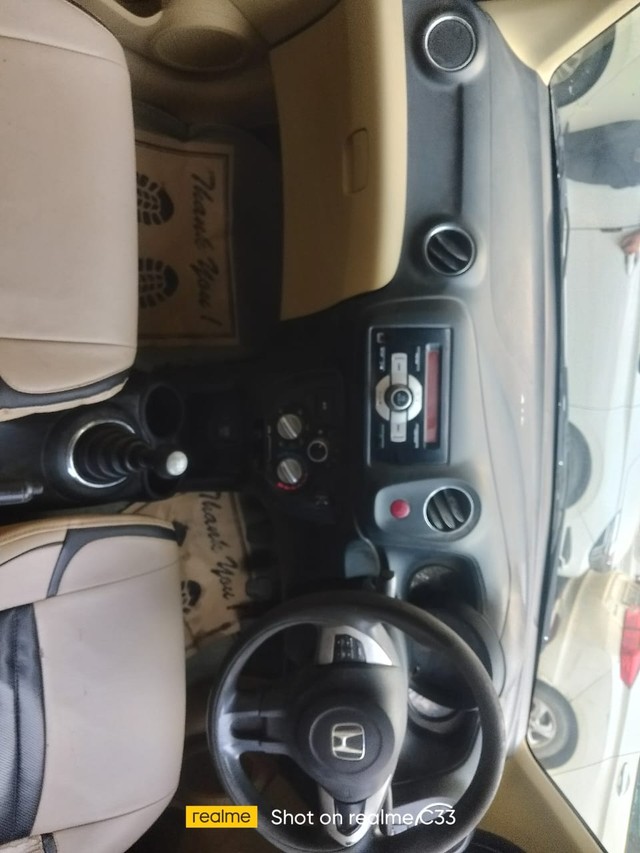 Second-hand 2016 Honda Amaze S Petrol BSIV for sale in Noida-5