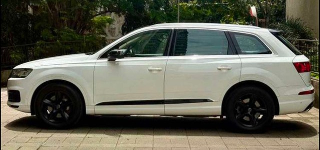 Second-hand 2016 Audi Q7 45 TDI Quattro Technology for sale in Chennai-3