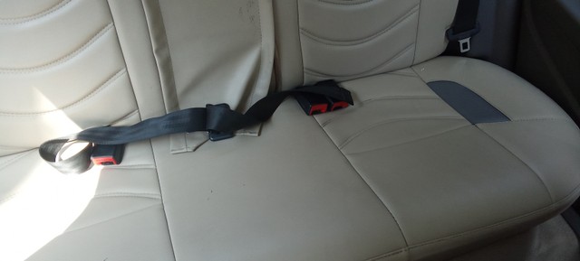 Second-hand 2014 Volkswagen Vento Petrol Breeze for sale in Noida-9