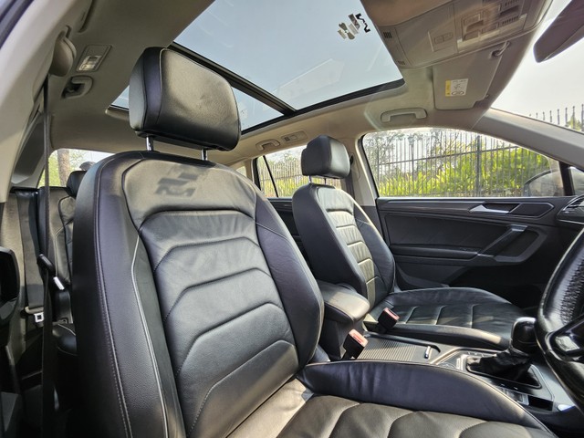 Second-hand 2017 Volkswagen Tiguan 2.0 TDI Highline for sale in Mumbai-21