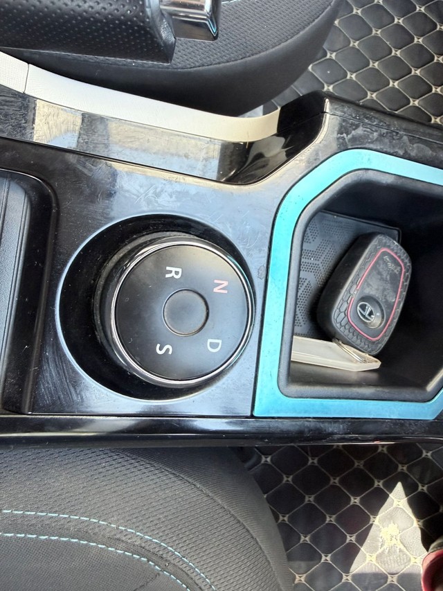 Second-hand 2021 Tata Nexon EV XZ Plus for sale in Thane-15