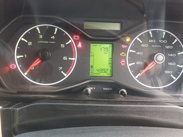 Second-hand 2024 Mahindra Scorpio S for sale in Ludhiana-8