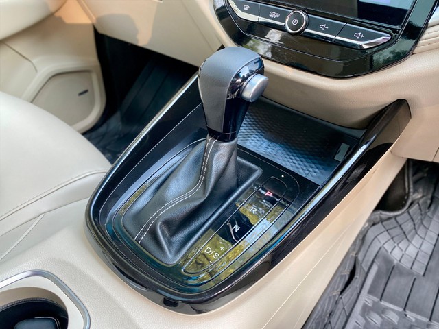 Second-hand 2021 MG Hector Sharp DCT for sale in New Delhi-12