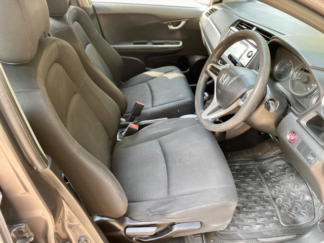 Honda BR-V i-VTEC V CVT Second-hand 2017 Honda BR-V i-VTEC V CVT for sale in New Delhi-9