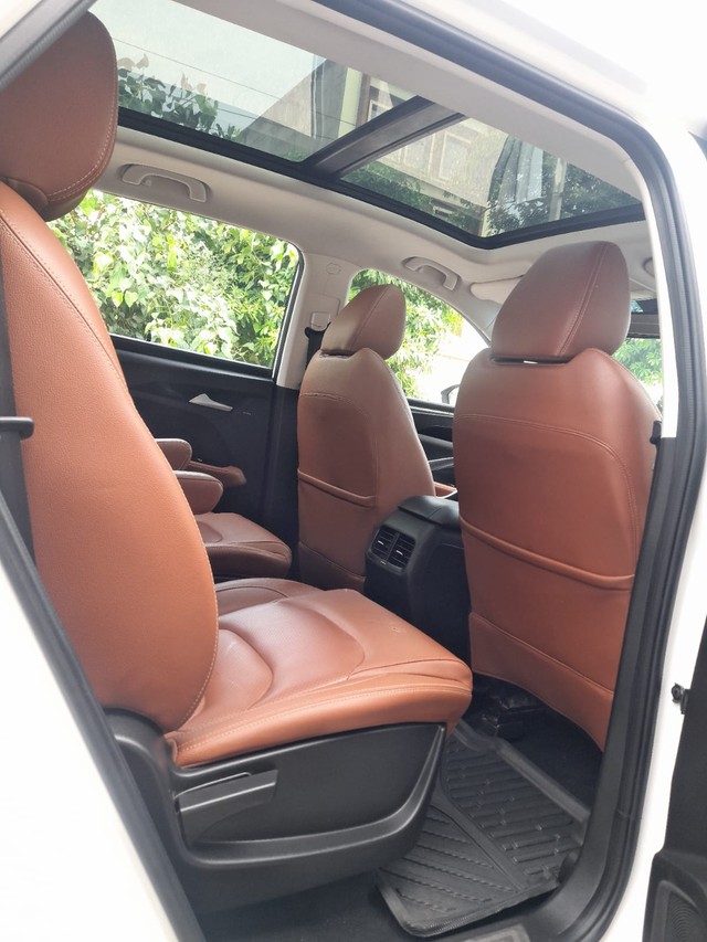 MG Hector Plus Sharp Pro Second-hand 2022 MG Hector Plus Sharp Pro for sale in Ludhiana-11