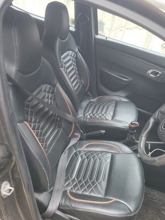 Second-hand 2021 Renault KWID Climber 1.0 MT DT for sale in Lucknow-11