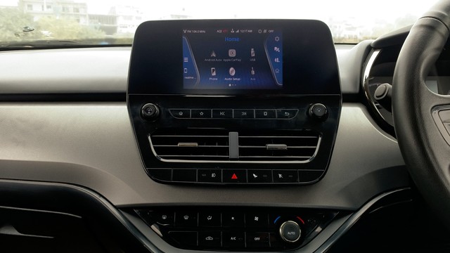 Second-hand 2022 Tata Harrier XTA Plus AT BSVI for sale in New Delhi-18