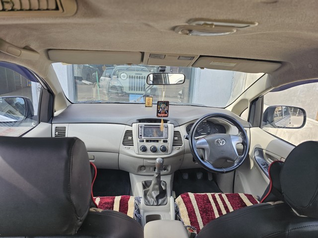 Second-hand 2014 Toyota Innova 2.5 G (Diesel) 7 Seater for sale in Jodhpur-7